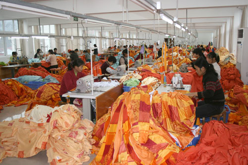 �����е����Ҽ��a(ch��n)ֵ�ƃ|