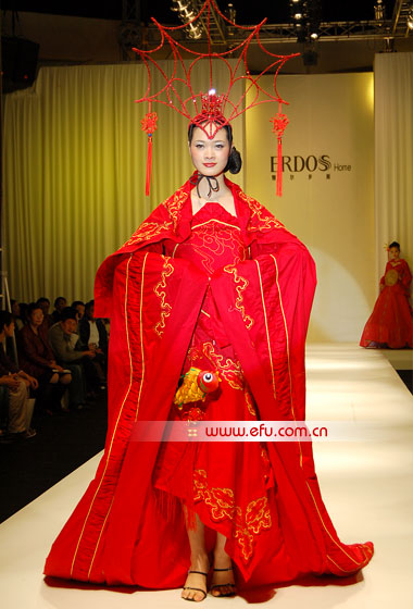 ��(j��ng)��`�� ������˹��Ҽ�ϵ�аl(f��)����(hu�� )