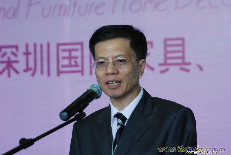 ��21�����ڇ��H�Ҿ�չ�_(k��i)Ļ