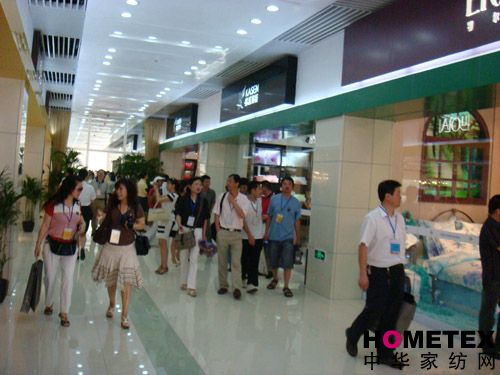 ����Ʒ���R���ļ��R