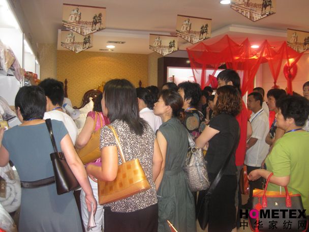 �P���e�k�ﶬ��Ʒ�l(f��)�������̕�(hu�� )