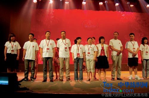 �Ϸ�����ت���(j��ng)�N(xi��o)�̃�(y��u)�㌧ُ�T