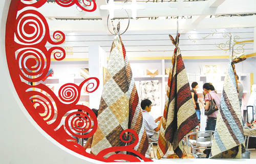 ����չ��Ȼ���F�������Ʒ��̖������Ӱ���