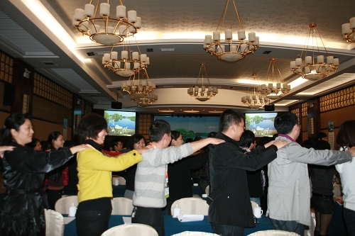 ���R���Ҽ�2010�괺�Įa(ch��n)Ʒӆ؛��(hu�� )����ˮ���_(k��i)