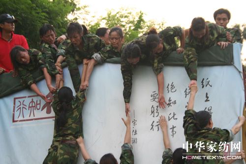 �����������۟��F�