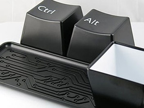 ���I���͵ĘO��(ji��n)�R�˱�