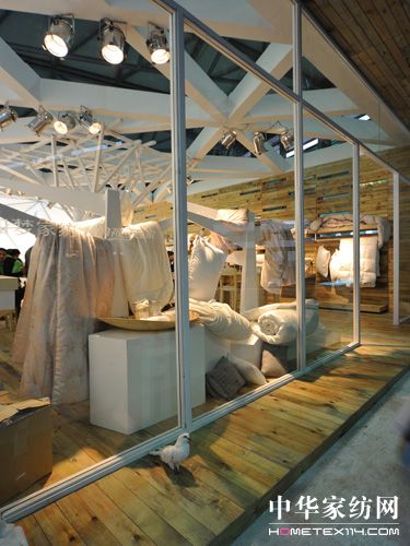 �μӉ�(m��ng)�������c(di��n)�sҫ��ᘕ�(hu�� )