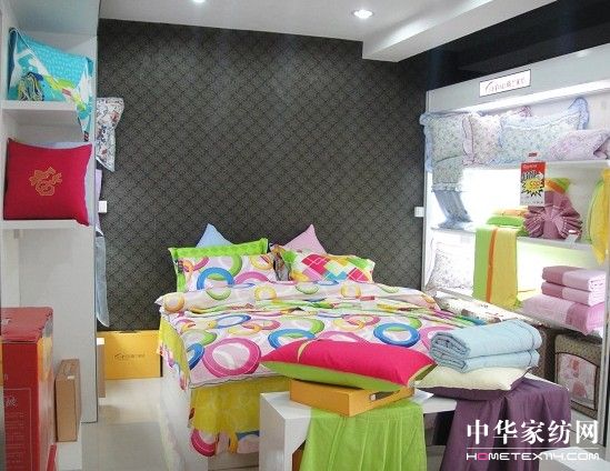 ���m�Ҽ��ӱ���ƽ��(zhu��n)�u(m��i)��¡���_(k��i)�I(y��)