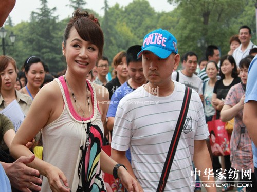 �ܷf��ϯȺ��(��i)�Ҽ����(d��ng)���m�s