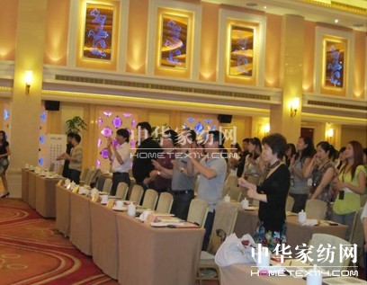 �_�_��(chu��ng  )�h�鰬�R���Ҽ��M(j��n)�Ѓ�Ӗ