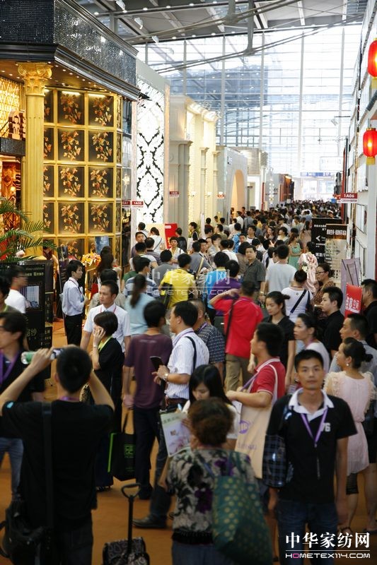 �o������չ����(j��ng)�Q���Մ