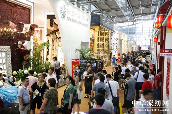 �o������չ����(j��ng)�Q���Մ