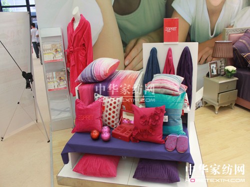 �����������и߶˴���