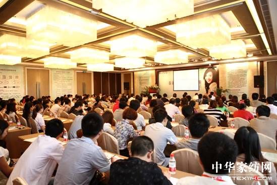 ���ґcף�����z2012������Ʒӆ؛��(hu�� )�A�M(m��n)�ɹ�