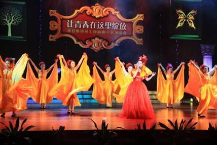 ���գ�׌�ഺ���@��`��