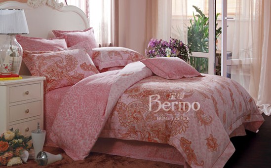 ���z��M(m��n)ůɫ ����ش���м�