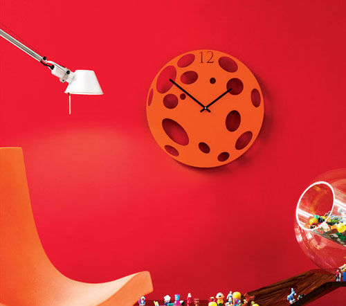 �r(sh��)����ɫ��犄�(chu��ng  )��Ҿ��b���