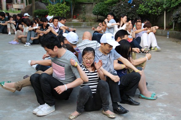 �������M(j��n)���Ӊ�(m��ng)�R�F���չһ����Ӗ�I(y��ng)֮������{��