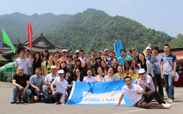 �������M(j��n)���Ӊ�(m��ng)�R�F���չһ����Ӗ�I(y��ng)֮������{��