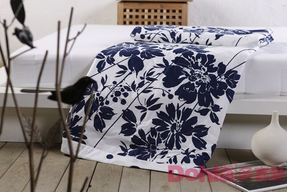 ��ϲ��(��i)�Ҽ�2012����Ʒ�ě�����ɫ��