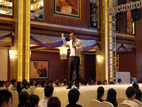 �A(y��ng)�ڽK�ˡ��Pʢ�e�м�������Ӗ��(hu�� )�h