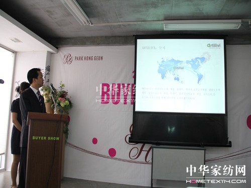 ARTILIVI(��[��)������Ʒ�l(f��)����(hu�� )