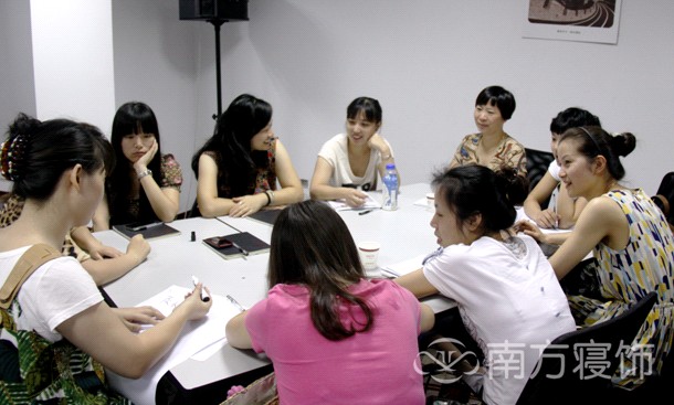 �Ϸ����2012��������ȠI(y��ng)�N(xi��o)ϵ�y��Ӗ��(hu�� )���_(k��i)