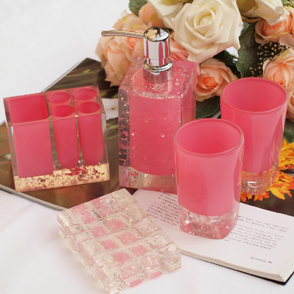 �Ҿ���Ʒ�r(sh��)�ЏN�l��Ʒ���p