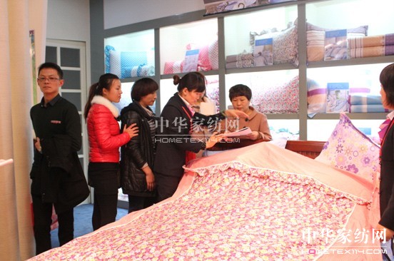 �ĵ�ū������Ʒ�l(f��)����(hu�� )���ʾ`��