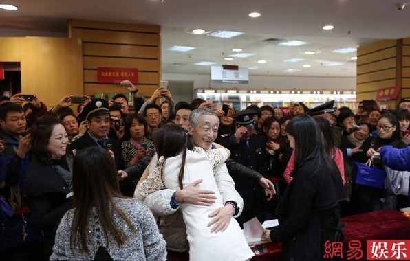 �����o��(sh��)���ە�(hu�� )��������۽z