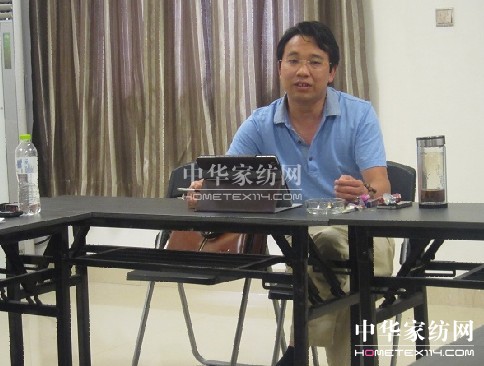 ���m���_(k��i)2013�I(y��ng)�N(xi��o)��(hu�� )�h