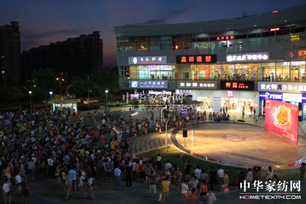 �Ϸ������С���D���_(k��i)��(hu�� )�D���A�M(m��n)��Ļ