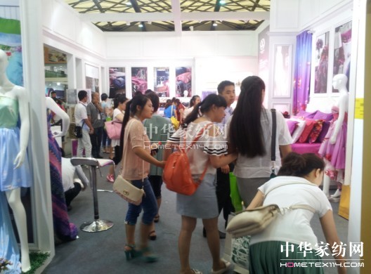 �Pʢ��(y��u)�|(zh��)�a(ch��n)Ʒ�ͷ���(w��)�A(y��ng)�ڱ�