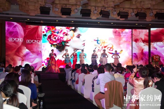 ����Ҽ�����ɫ��2014�ﶬ��؛��(hu�� )�A�M(m��n)�e��