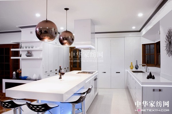 ��4���F����(ji��n)�s�L(f��ng)��N���v�����OӋ������(ji��n)��