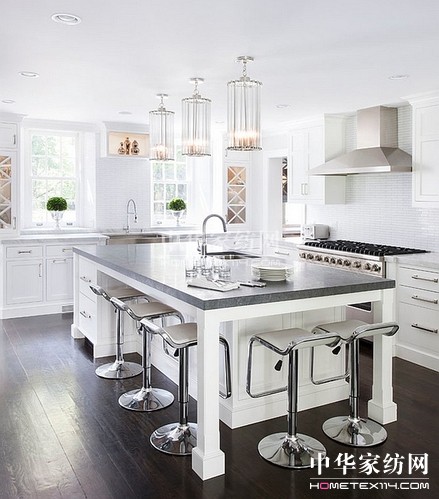 ��4���F����(ji��n)�s�L(f��ng)��N���v�����OӋ������(ji��n)��