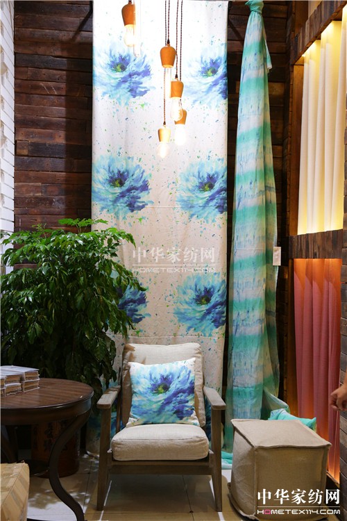 2014������ڇ��H�Ҽ�չ�A�M(m��n)��Ļ