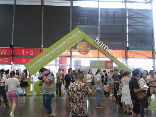 �����Ϻ��Ҽ�չ�����O������ 47000��I(y��)����