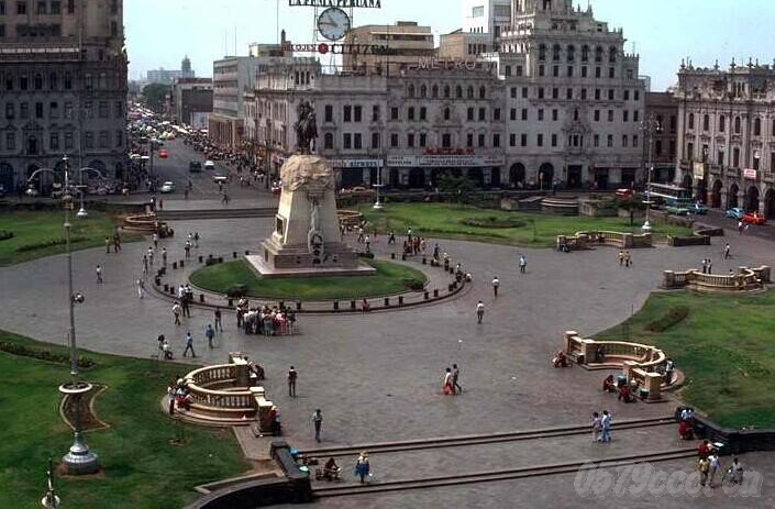 �x��չ�[��˾�c�����̕�(hu�� )��ӆ���Ժ����f(xi��)�h