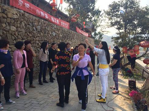 ����ף�R�W�ɼҼ�ƽ�ȵ�����λ��(d��ng)�A�M(m��n)�Y����