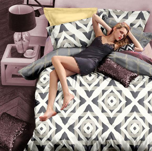 �W�ɼҼ����H�����L(f��ng)��������˽��ӆ����ů˯�ߕr(sh��)����