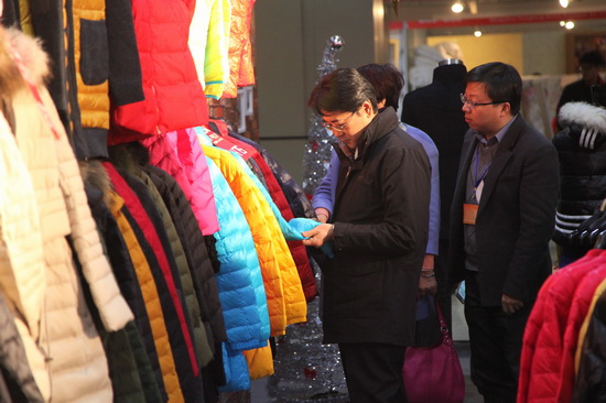 �𲩕�(hu�� )�_(k��i)Ļ�����˚����߿Ƽ���(chu��ng  )��a(ch��n)Ʒ��(l��i)�u