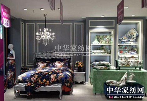 ɯ���Ҽ������ն���(zhu��n)�u(m��i)������ʢ���_(k��i)�I(y��)