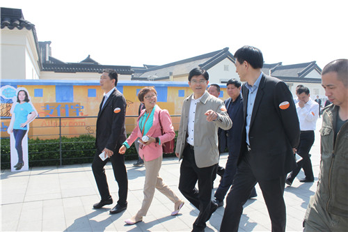 ���K���T(m��n)�Ҽ��̕�(hu�� )�������M(j��n)�ЌW(xu��)������