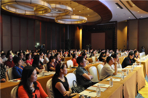 ���\�C�|�����|�����C�Ҽ�2015�ﶬ��Ʒ�l(f��)����(hu�� )���_(k��i)