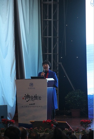 ���m�������L(ch��ng)��������(j��ng)���f(w��n)���mŮʿ����Ʒ�l(f��)����(hu�� )�ϵ����o