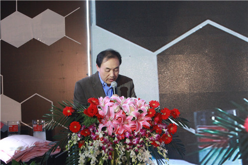 ��ʼҼ��D������?m��ng)߾Gɫ�Ҽ��������®a(ch��n)Ʒ���l(f��)����(hu�� )�A�M(m��n)���_(k��i)