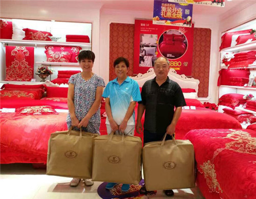 �Pʢ�Ҽ����(y��ng)���(y��ng)�꣺������Ş�������b�����_(k��i)�I(y��)