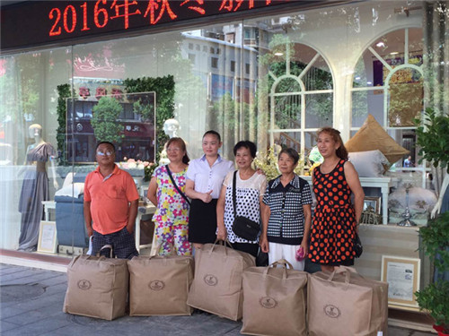 �Pʢ�Ҽ����(y��ng)���(y��ng)�꣺������Ş�������b�����_(k��i)�I(y��)