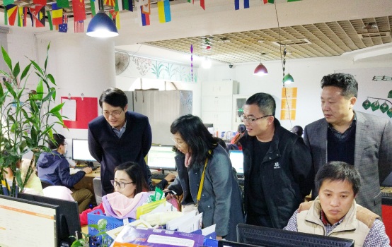 ���̾־W(w��ng)�O���W�Rëë��Ҽ��{�оW(w��ng)�j(lu�� )���׭h(hu��n)������